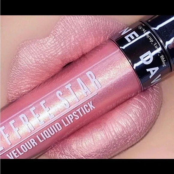 Jeffrey star bundle.Mini controversy pallet, Ryland lippie and lip liner.